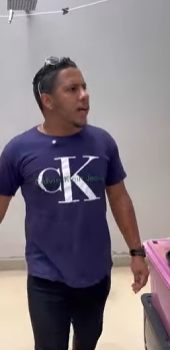 T1102002 Vai todos os dias buscar coisas na geladeira dela para cozinhar sem pedir permissão part2