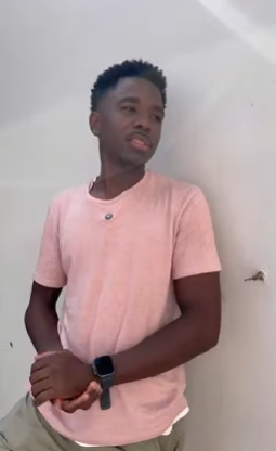 T1102006 Tomava banho somente aos sábados sem imaginar que isso aconteceria part2