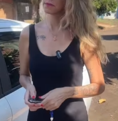 T0121005 Patroa surpreende funcionária que pegava sua sopa do lixo part2