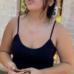 T0121007 Cliente fica indignada com tamanho honestidade dessa adolescente part2