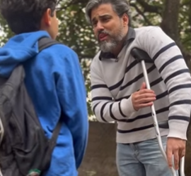 T0502015 Ele humilhou por ser um varredor de rua final comovente part2