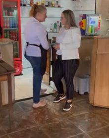 T0502017 Dona de pastelaria rouba receita de uma velha sem pensar que isso iria acontecer part2