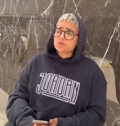 T0702002 Quando tinha dinheiro não conhecia ninguém quando não tinha estava pedindo part2