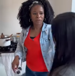 T0921001 Eles chegavam na mesma hora de almoço sem avisar na casa de uma amiga não encontrava que fazer com comida part2