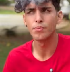 T1021004 Ela fingiu que tinha perna pra casar! part2