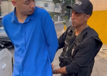 T0802003 Garçom arrisca vida pela cliente esse foi motivo part2