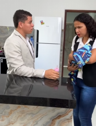 T1321010 Mulher na alimentava seu filho por culpa do marido part2