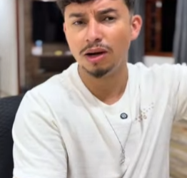 T1801018 O sorriso dela esconde algo que poucos perceberam… part2