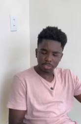 T0921008 Queria provar comida antes do tempo porque era imã dela