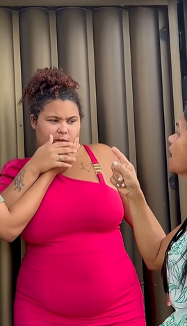 T0101015 que vocês acharam da minha atitude como mãe part2