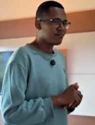 T0321007 QUE SERÁ QUE ESTÁ ACONTECENDO