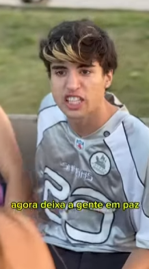 T1000006 Ela foi enganada pelo próprio namorado!