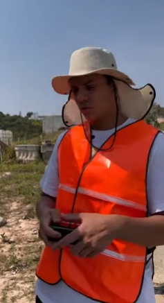 T1102004 Pequenos presentes sempre guardam grandes detalhes, só temos que apreciál los