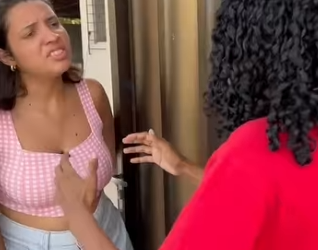 T1721011 Se você estivesse no lugar dela, faria o mesmo?