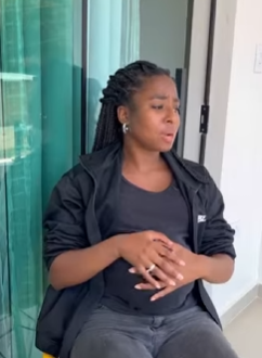 T1102009 Não ter mãe triste, mas mais triste saber que você tem não conta com ela pra nada