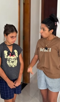 T0304002 MADRASTA RASGOU ROUPA DA ENTEADA, MAS PAI COLOCOU ELA NO SEU LUGAR!