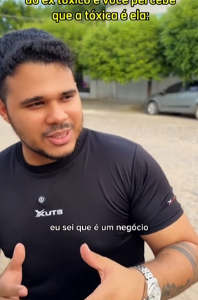 T1121006 Quem nunca conheceu alguém que tinha um ou uma ex tóxico(a) né