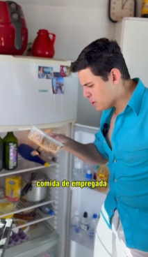 T0102007 Jogou comida fora