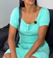 T1702005 Marido pega no flagra esposa