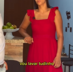 T1802002 Essa mulher quer pegar os cartões de credito da sua sogra usar veja como marido reage situação