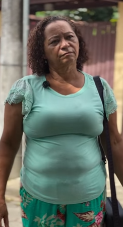 T1802015 Ela quer amor ele só pensa no dinheiro que ela tem na conta