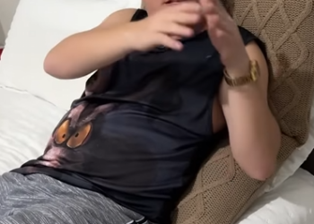 T1321010 Ele deu estadia para família agora eles não querem sair de casa part2