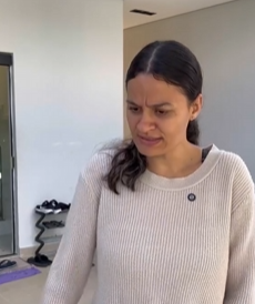 T0302010 Queria tê la como esposa, mas não assumir responsabilidade dela