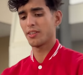 T1021003 Ela deu um tapa na cara do rapaz part2