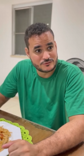 T1021012 marido dela saía Ricαяdãσ entrava part2