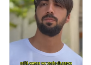 T1021007 Amarrando colchão no carro