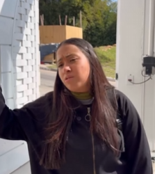 T1102003 Marido enquanto trabalhava fazia que não conhecia sua esposa part2