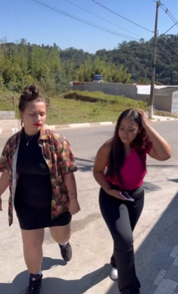 T1102007 Uma amiga de verdade nunca apagará sua luz para poder brilhar part2