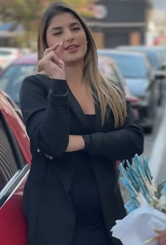 T1321011 Ele se cansou de mulheres interesseiras criou um plano para encontrar part2