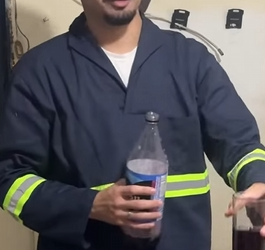 T1321018 Meu marido me abandonou eu tive que me apaixonar pelo lixeiro part2