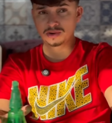 T0402009 Empregada grávida foge de casa pelo maus tratos do marido patrão descobre toma atitude part2