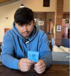 T0402013 Empregada não podia nem comprar um bolo de aniversário pro seu filho patrão vê tudo toma atitude part2