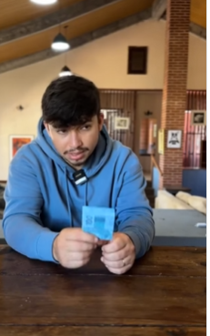 T0402013 Empregada não podia nem comprar um bolo de aniversário pro seu filho patrão vê tudo toma atitude part2