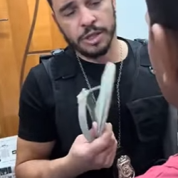 T0402005 Filho chama polícia para sua própria mãe! part2