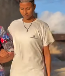 T0101006 Vocês acha que eu deveria contar verdade pra minha irmã part2