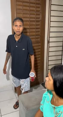 T0301001 que realmente está acontecendo dentro da casa da minha mãe part2