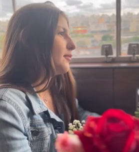 T0502002 Homem rico finge ser pobre para encontrar uma namorada sincera part2