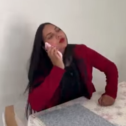 T0602008 Quando voltou do exterior descobriu isso part2