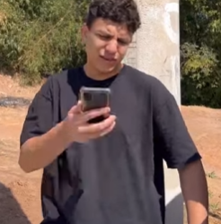 T0702011 Mulher coloca senha da sua Internet nos vizinhos por comida part2