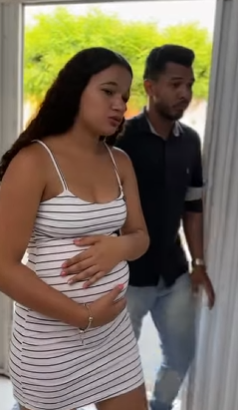 T1321011 Meu pai me obrigou ter um filho com um estranho part2