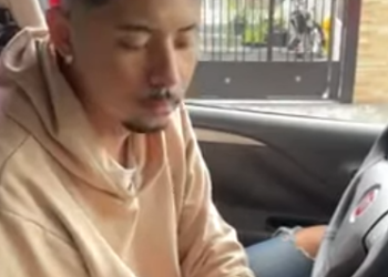 T1321010 Ele tem um ataque de ciúmes na frente da sua noiva part2