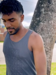 T1321024 Menino esperto seu cachorro descobriram segred part2