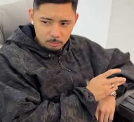 T1002038 Ela queria que marido exibisse mais então ela part2