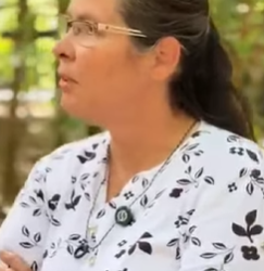 T1721018 Nora faz sogra para restaurante nega comida pa part2