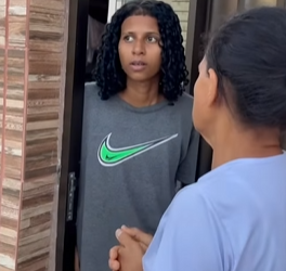 T1821021 Se fise você ajudaria ela part2