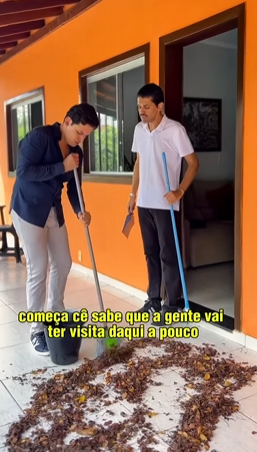 T0122051 Tim colocou Luís para limpar todo chão que ele mesmo sujou para acusar Adriana